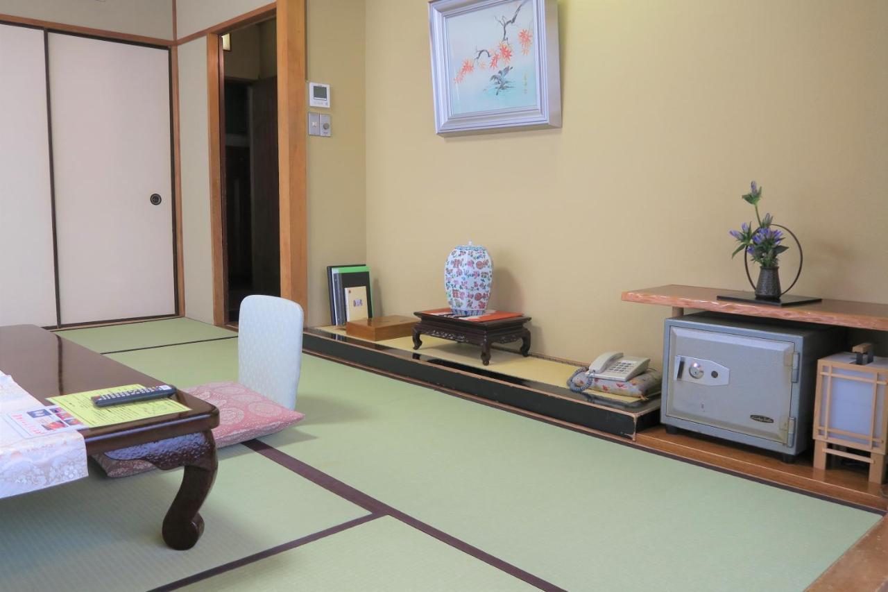 Kinugawa Kokusai Hotel Никко Экстерьер фото