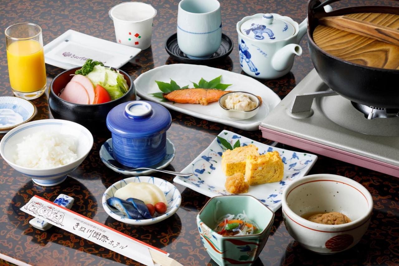 Kinugawa Kokusai Hotel Никко Экстерьер фото