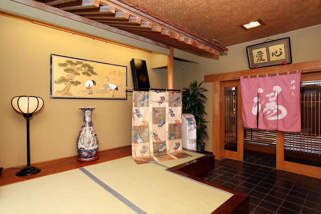 Kinugawa Kokusai Hotel Никко Экстерьер фото